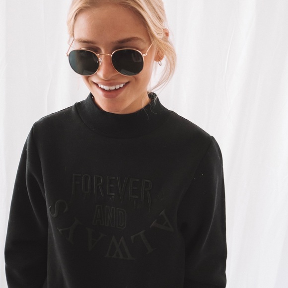 Volcom high neck sweater dress - Picture 3 of 4